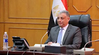 "الإسماعيلية تستحق التكاتف".. "جلال" يودّع ديوان المحافظة برسائل دعم لخلفه