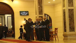 25 صورة من عزاء الدكتور مفيد شهاب.. "محلب" في مقدمة الحضور