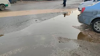 الأمطار تُحاصر شوارع الفيوم والكهرباء تُحذر المواطنين -صور