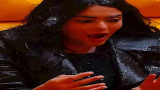 "إيه اللي على البنطلون دا؟".. رامز جلال يسخر من ملابس أسماء جلال  