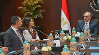 نيسان مصر تعلن خططها التوسعية وفرص التصدير خلال اجتماع مع وزير الاستثمار