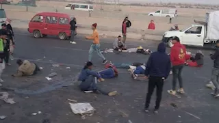 "جرحى في كل مكان".. إصابة 23 عاملاً بانقلاب سيارة ربع نقل بالإسماعيلية