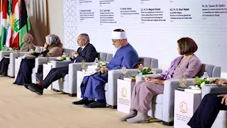 مستشار شيخ الأزهر: بيت الزكاة يضع المرأة في قلب اهتماماته