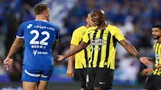 بنزيما ضد فريقه السابق.. موعد مباراة الهلال والاتحاد والقناة الناقلة