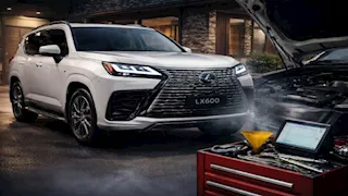 استدعاء Lexus LX600.. تويوتا تعالج خللًا قد يتسبب في تسرب الزيت وخطر الحريق