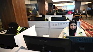 محافظ جنوب سيناء يتابع جاهزية الشبكة الوطنية للطوارئ (صور)