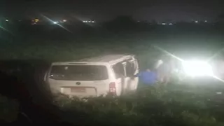 بالأسماء.. 17 مصابًا في حادث "دائري ملوي"