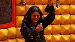 محامية أسماء جلال: وعدوها بمراعاة الألفاظ والإيحاءات ولم يلتزموا في "رامز ليفل الوحش"