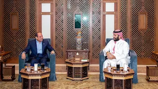على مائدة الإفطار.. محمد بن سلمان يلتقي الرئيس السيسي خلال زيارته للسعودية