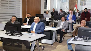  محافظ السويس يتابع منظومة العمل بالشبكة الوطنية للطوارئ