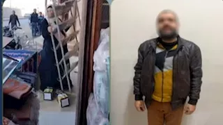 مالك مكتبة يتهم جارته وأبناءها بإلقاء مصاحف على الأرض والشرطة ترد