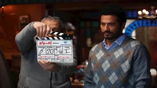 عباس الريس يشك في كارميلا في الحلقة السادسة من مسلسل "إفراج" 