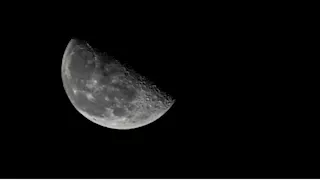 السعودية توثّق "التربيع الأول" لهلال رمضان