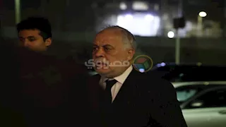 أشرف زكي وهشام ماجد.. توافد نجوم الفن على عزاء شقيق زينة