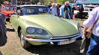 رغم مرور 70 عامًا.. ستروين DS 23 تجذب العشرات من عشاقها