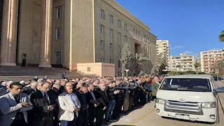 تشييع جنازة محافظ الإسكندرية الأسبق الدكتور عصام سالم -صور وفيديو