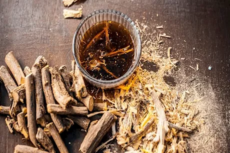 العرقسوس في رمضان- ماذا يحدث للكبد الدهني عند تناوله؟