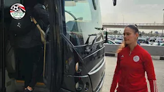 بعثة المنتخب الجزائري النسائي تصل القاهرة استعدادًا لمواجهتي مصر