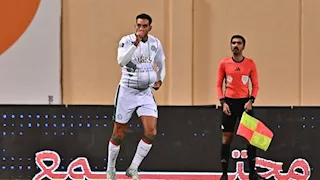 "بمشاركة كوكا".. الاتفاق يتلقى الهزيمة بثلاثية في الدوري السعودي