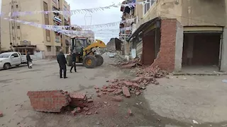 تحرك سريع ضد مواطن حول وحدته السكنية إلى محلات في بورسعيد