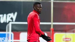 مصدر يكشف رد فعل كامويش بعد استبعاده من قائمة الأهلي لمواجهة زد بالدوري