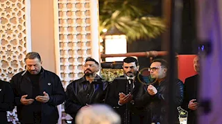 ياسر جلال وتامر حسني وصبا مبارك في عزاء والد الفنانة مي عمر