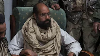 الفريق القانوني لسيف الإسلام القذافي يوجه رسالة للسلطات الليبية.. ما هي؟ 