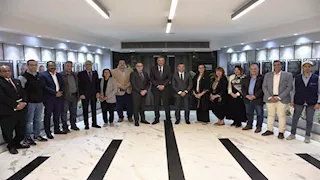 بالصور- محافظ أسوان يبحث مع سفير كندا و«الفاو» تعزيز التعاون في التنمية والاستثمار والسياحة