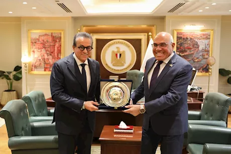 شراكة جديدة لتطوير المنشآت الصحية بين الصحة والعربية للتصنيع