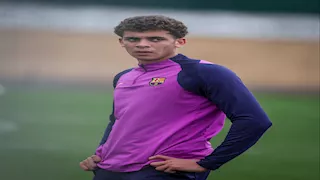 لن يلعب قبل شهرين.. صدمة لـ حمزة عبد الكريم مع رديف برشلونة