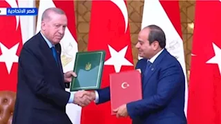 الرئيس السيسي وأردوغان يوقعان على البيان المشترك لمجلس التعاون الاستراتيجي