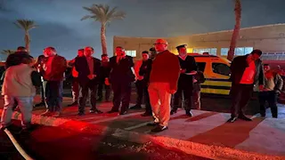 بالصور.. محافظ الجيزة يتابع إطفاء حريق مصنع أخشاب بـ6 أكتوبر