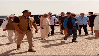 بالصور- تيفاني ترامب وزوجها يتجولان بين معابد الأقصر