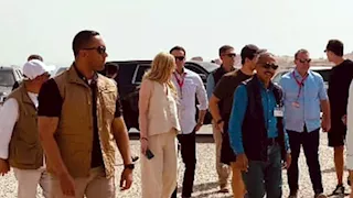 ابنة ترامب تنبهر بعظمة الحضارة الفرعونية خلال زيارتها للأقصر (صور)