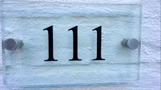 سر رؤية رقم 111 وغيره من الأرقام بشكل متكرر.. اعرف الرسائل الخفية