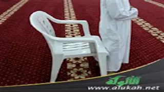 ما حكم إمامة الجالس للقائم في الصلاة؟.. الإفتاء توضح