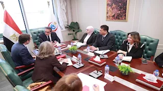 وزير الصحة يبحث الاستفادة من التجربة الإسبانية في زراعة الأعضاء