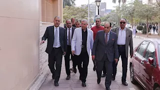 "ميكروسكوب إلكتروني" وواجهات.. جامعة الزقازيق تستعد للترم الثاني