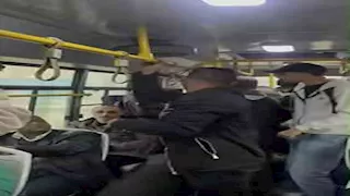 "بصي اللبس اللي لابساه".. فيديو لفتاة تزعم تعرضها للتحرش داخل أتوبيس نقل عام يثير الجدل