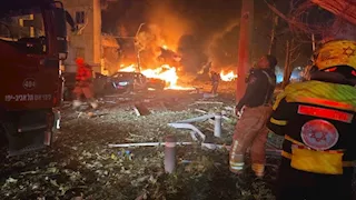 صواريخ إيران تُزلزل إسرائيل وسط انفجارات قوية في تل أبيب