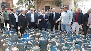 بالصور- محافظ بني سويف يشدد على تأمين مستودعات البوتاجاز 