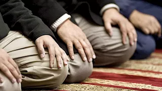 صلاة التهجد.. الأزهر للفتوى يكشف عن كيفيتها وأفضل وقت لأدائها