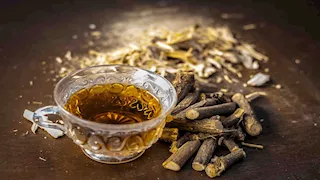 العرقسوس في رمضان.. مشروب منعش بفوائد صحية مذهلة