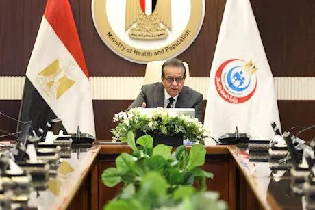 وزير الصحة يوجه بخطة استثمارية لتطوير القطاع الصحي