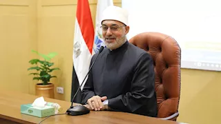 ما حكم استخدام لصقات النيكوتين الطبية للصائم؟.. المفتي يوضح 