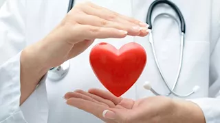 احذر.. 6 علامات تشير إلى خطر قاتل يهدد قلبك في الطقس البارد