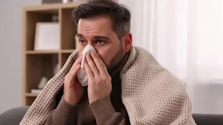 مع تقلبات الطقس.. نصائح طبية تساعدك على مكافحة البرد خلال الصيام