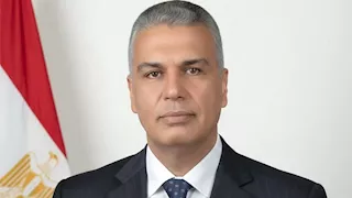 محافظ جنوب سيناء يوجه بتطبيق نظام العمل عن بُعد.. تعرف على الفئات المستثناة 