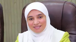 هل الشبكة من المهر أم هدية؟.. هبة إبراهيم تجيب