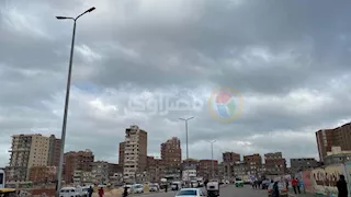 غيوم ورياح شديدة..الطقس السيئ يضرب كفر الشيخ -فيديو وصور 